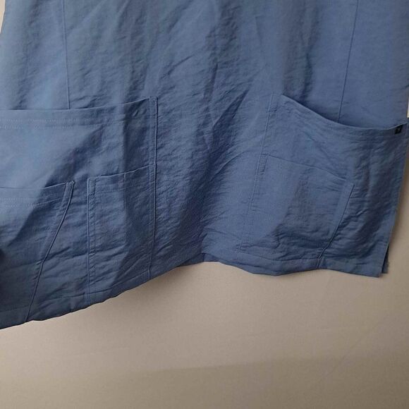 Crest Scrubs top - Picture 5 of 12